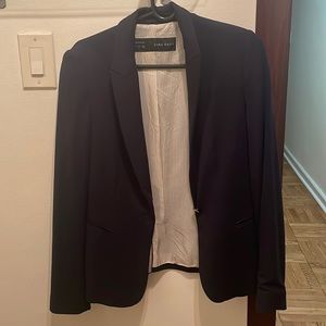 Zara navy blue blazer in size medium USA sizing gently used